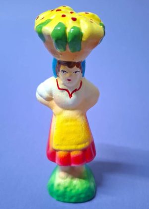 20 - Mulher com cesto de frutas na cabeça